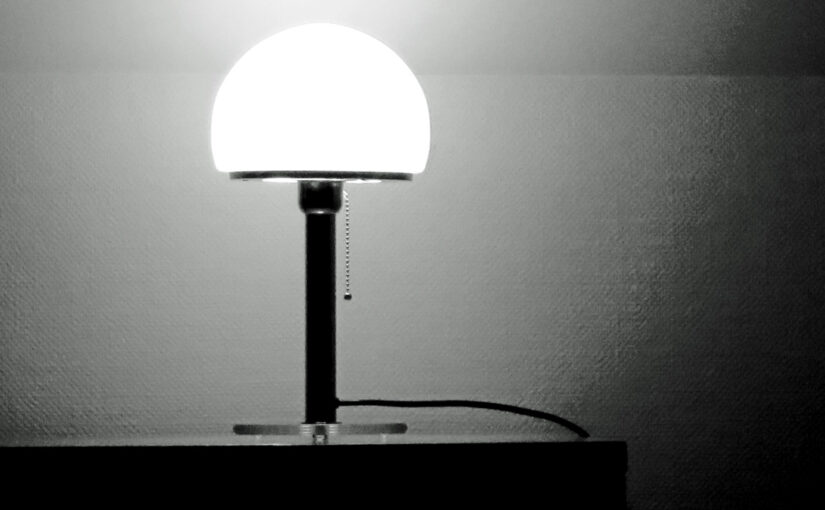 Bauhaus Lampe